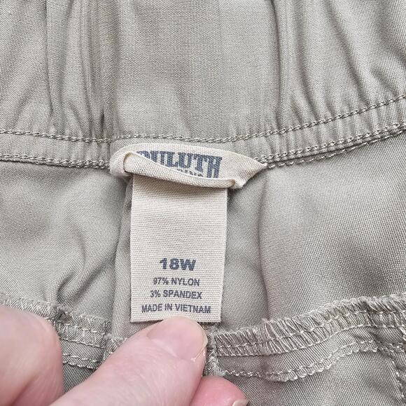 Lot of 2 - Duluth Trading Co. Pants Womens Size 18 Short Stretch Casual Comfort - Picture 2 of 8